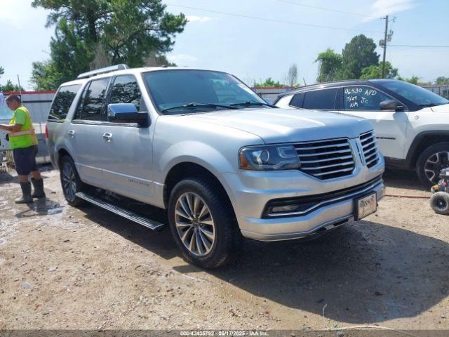  Salvage Lincoln Navigator