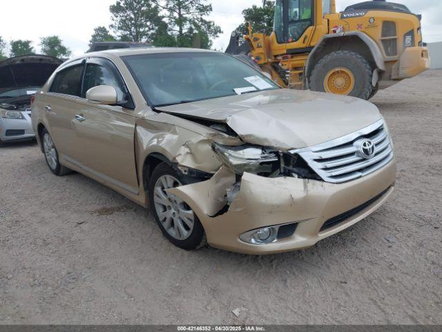  Salvage Toyota Avalon