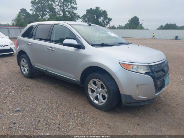  Salvage Ford Edge