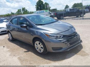  Salvage Nissan Versa