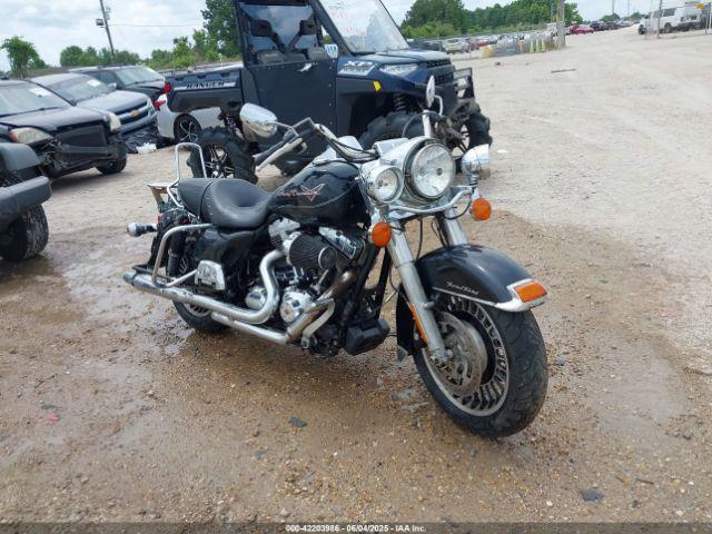  Salvage Harley-Davidson Flhr