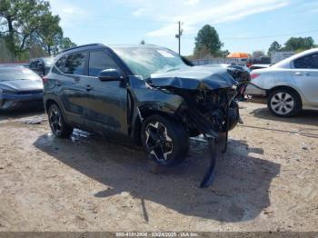 Salvage Kia Seltos