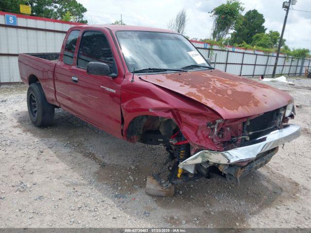  Salvage Toyota Tacoma