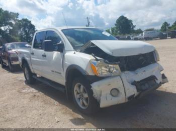  Salvage Nissan Titan