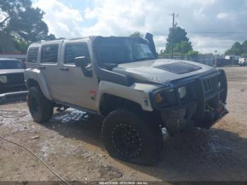  Salvage HUMMER H3 Suv