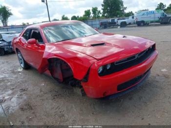  Salvage Dodge Challenger