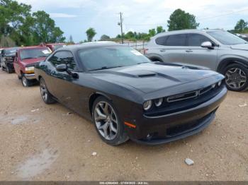  Salvage Dodge Challenger
