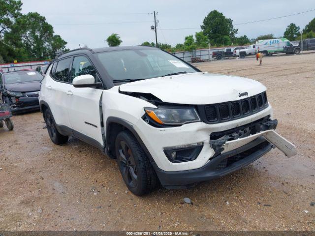  Salvage Jeep Compass