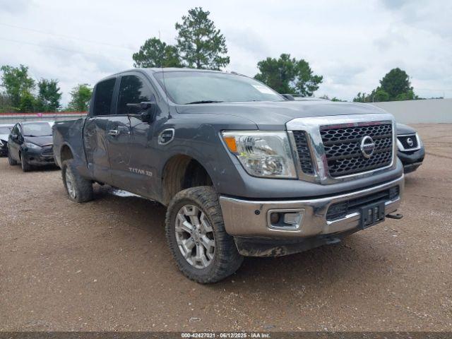  Salvage Nissan Titan