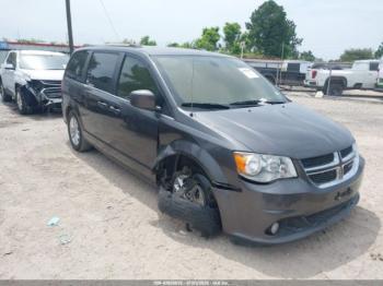  Salvage Dodge Grand Caravan