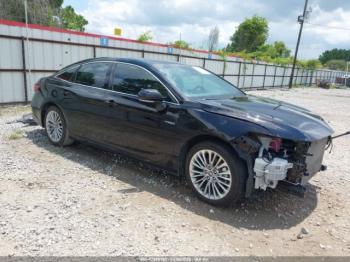  Salvage Toyota Avalon Hybrid