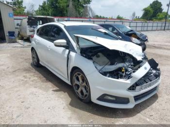  Salvage Ford Focus St