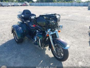  Salvage Harley-Davidson Flhtcutg