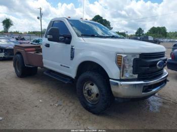  Salvage Ford F-350