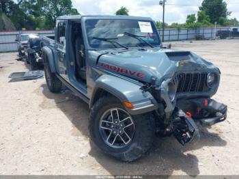  Salvage Jeep Gladiator