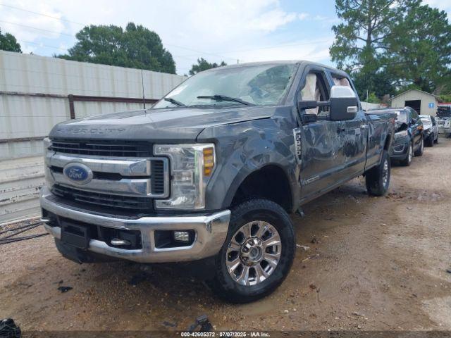  Salvage Ford F-350