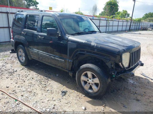  Salvage Jeep Liberty