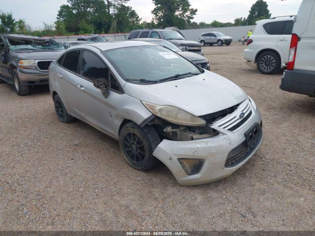  Salvage Ford Fiesta