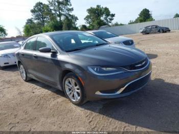  Salvage Chrysler 200