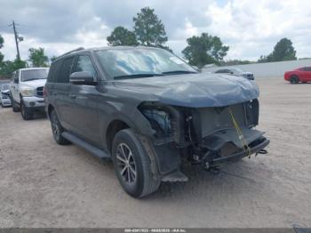  Salvage Ford Expedition