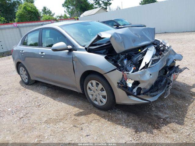  Salvage Kia Rio