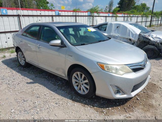  Salvage Toyota Camry
