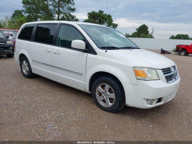  Salvage Dodge Grand Caravan