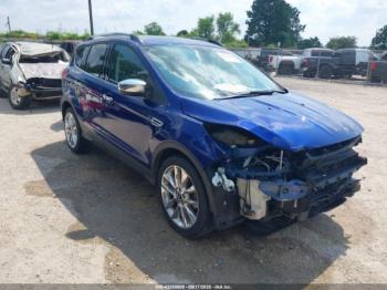  Salvage Ford Escape