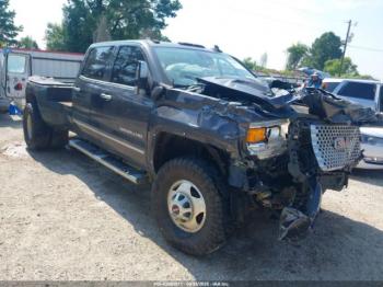  Salvage General Motors Sierra 3500HD