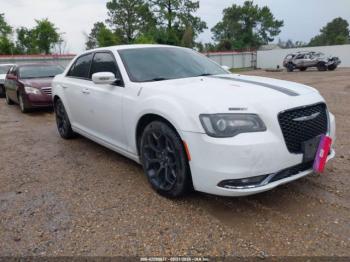  Salvage Chrysler 300