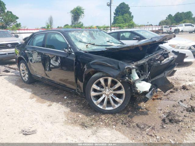  Salvage Chrysler 300