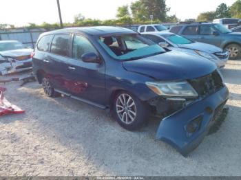  Salvage Nissan Pathfinder