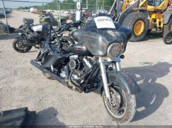  Salvage Harley-Davidson Flhx
