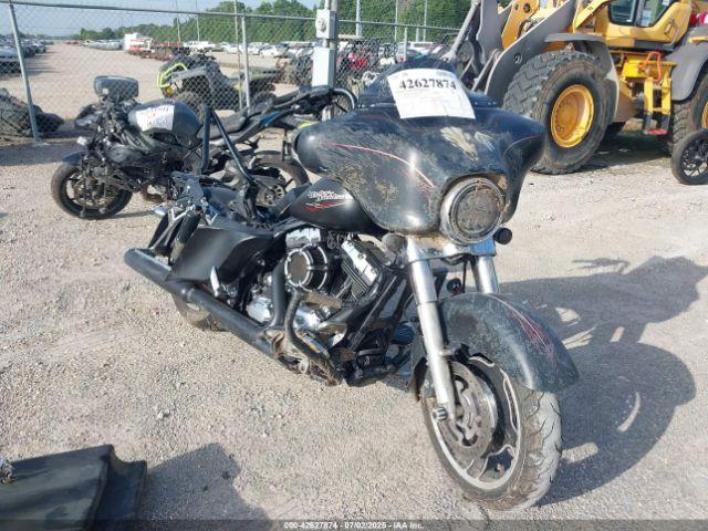  Salvage Harley-Davidson Flhx