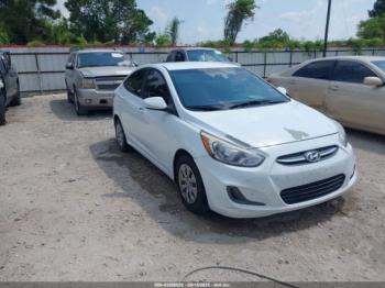  Salvage Hyundai ACCENT