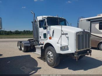  Salvage Kenworth Construction