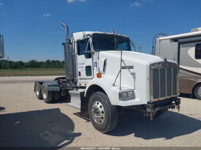  Salvage Kenworth Construction