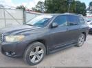 Toyota Highlander Sport Image 10