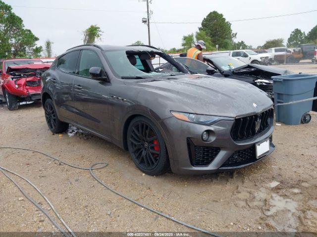  Salvage Maserati Levante