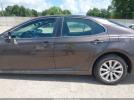 Toyota Camry Le Image 15