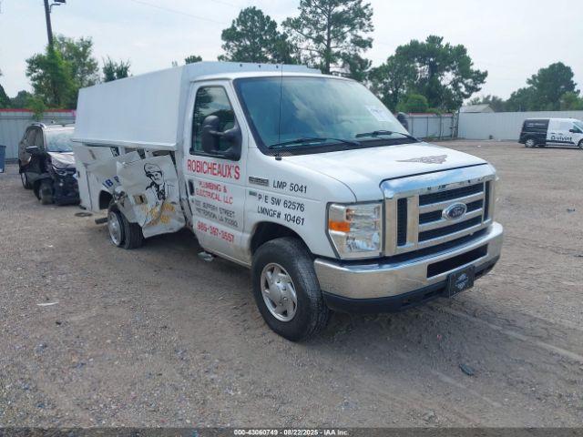  Salvage Ford E-350