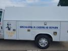 Ford E-350 Image 10