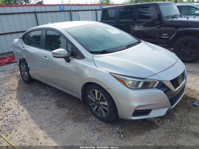  Salvage Nissan Versa