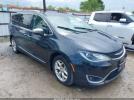 Chrysler Pacifica Limited Image 1