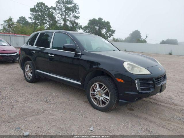  Salvage Porsche Cayenne
