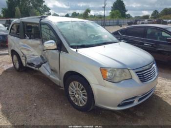  Salvage Chrysler Town & Country