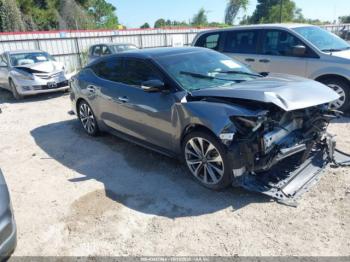  Salvage Nissan Maxima