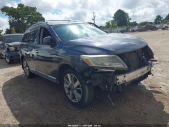  Salvage Nissan Pathfinder