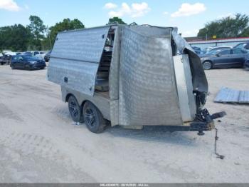  Salvage Bayliner Farrier Trailer