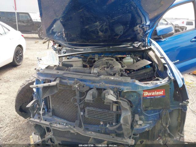 Toyota Tacoma Trd Off Road Image 11